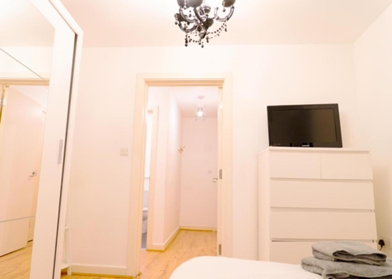 1 Bed - Sleeps 2 - 7 Min Walk To Hackney Station Leilighet London Eksteriør bilde